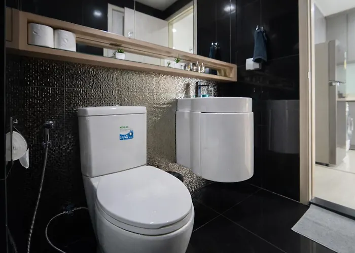 Modern 2br Thong Lo Bts With Pool, Gym Sauna